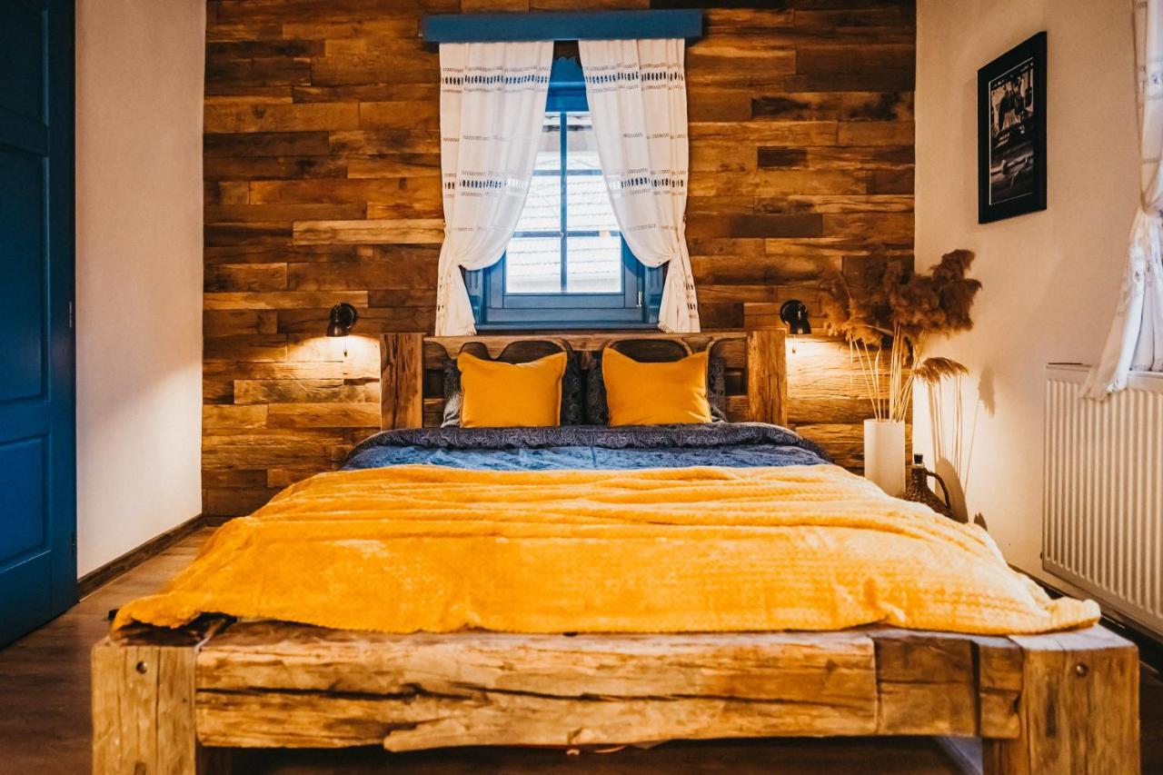 Emese Guesthause Holiday home *